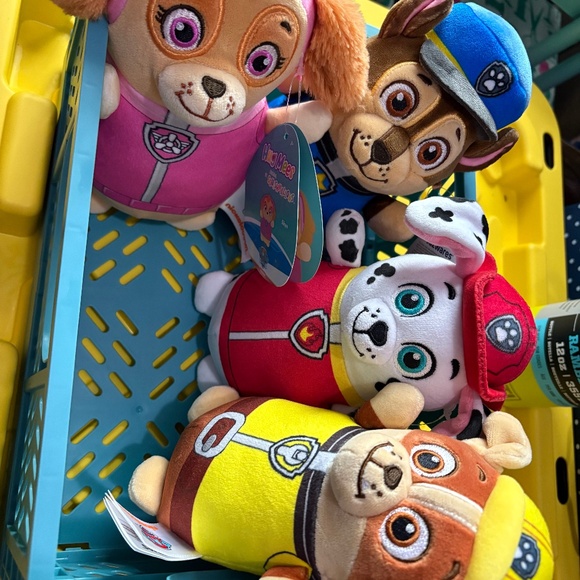 Paw Patrol Squishmallows full set mini hugmees dog cute BNWT - Picture 1 of 3